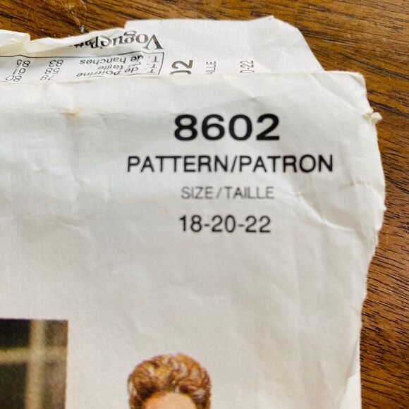 Vogue Woman Sewing Pattern Sz 18-22 Jacket Dress Suit Uncut #8602 Vintage 1993 - Picture 3 of 7